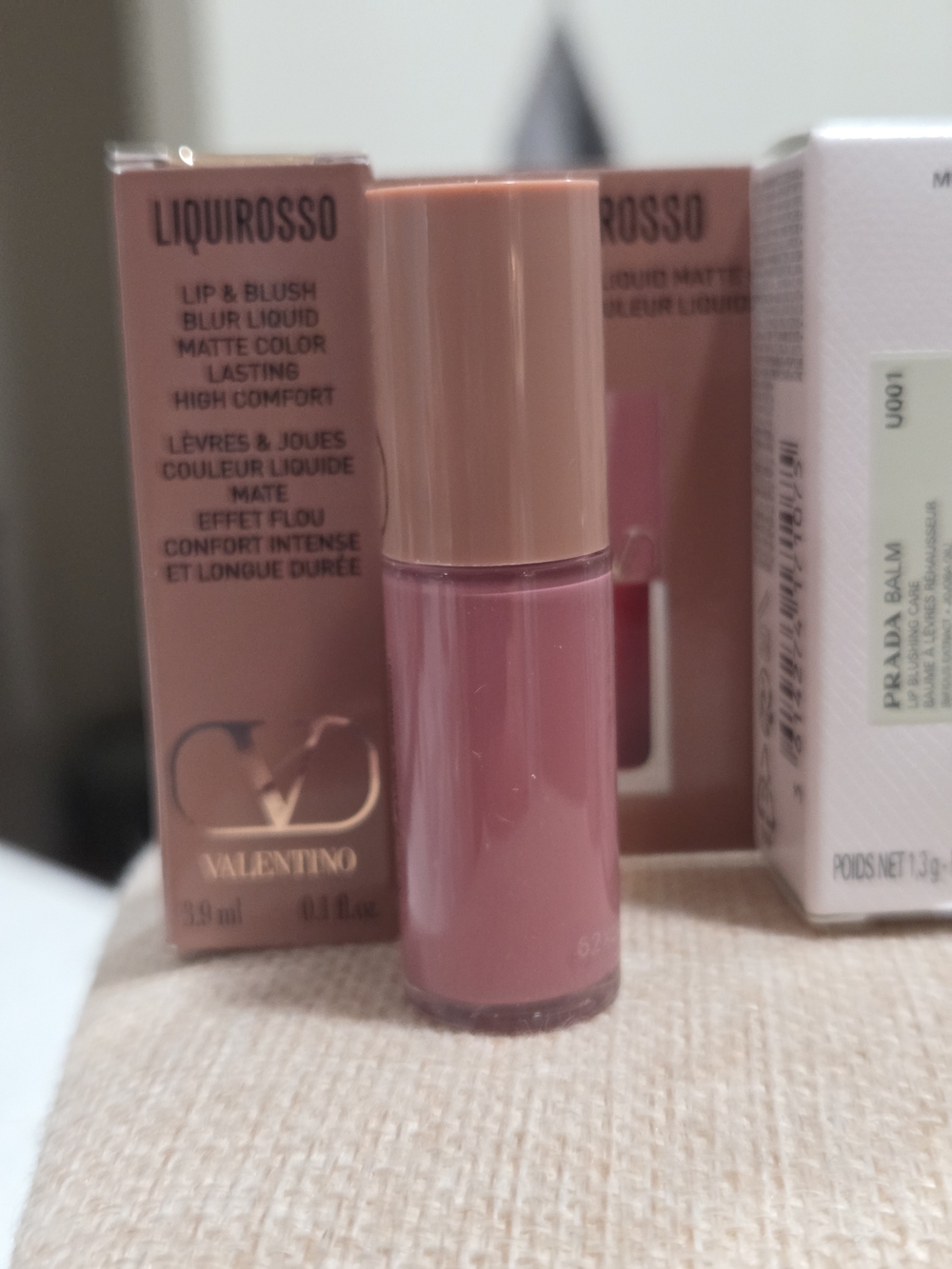 Valentino Pink Lip & Blush Liquid - Soft Pink/ Prada Lip Balm Bundle - Picture 4 of 4